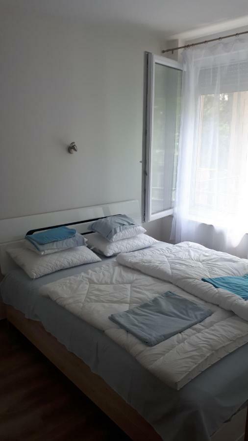 Lido Riviera Apartman Balatonlelle Exterior photo